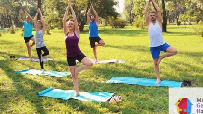 Eltville bietet im Juni kostenlose Yogaeinheiten im Stadtpark