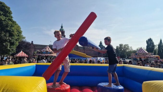Fünf Tage Spiel und Kreativität in den Reisinger Anlagen am Wiesbadener Hauptbahnhof