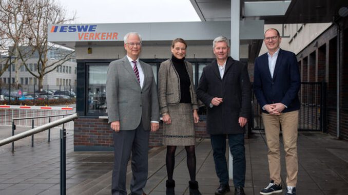 Studie: Wiesbadener bewerten ESWE Verkehr besser als Pkw und vergeben bessere Noten