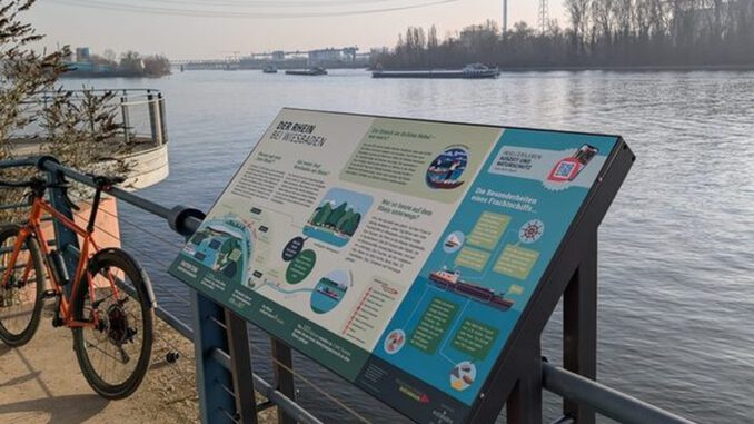 Wiesbaden stellt neun neue Informationstafeln an Rhein und Main auf Wiesbaden stellt neun neue Informationstafeln an Rhein und Main auf