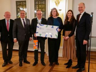 Wiesbadener Gesundheitspreis 2025 geht an psychosoziale Beratungsstelle für Gehörlose